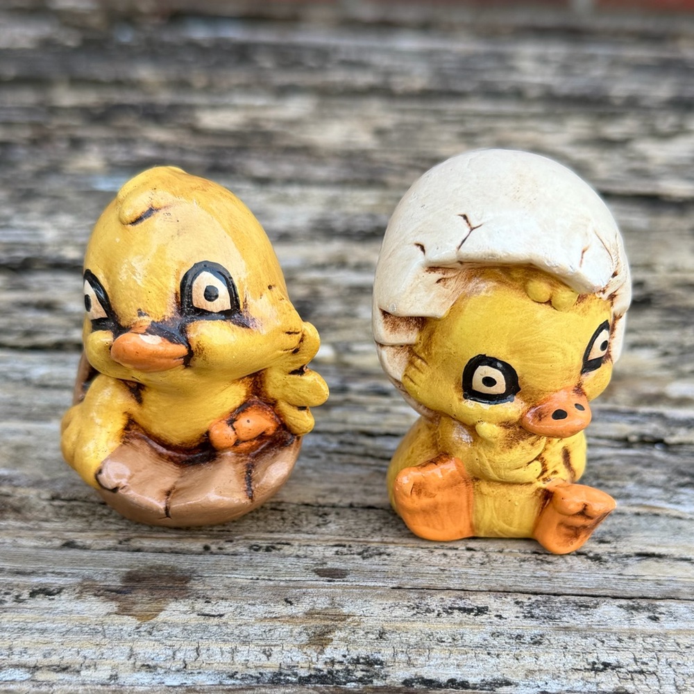 Vintage Hand Painted Ceramic Hatching Yellow Chick Easter Figurines (Set Of 2)